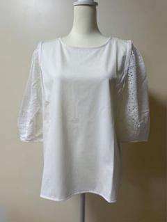 ルクオーレ (3L) ホワイト刺繍バルーンスリーブTシャツ