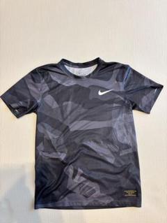 ナイキ　トレーニングシャツ(Sサイズ)