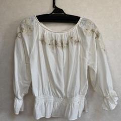 イエナ刺繍ブラウス