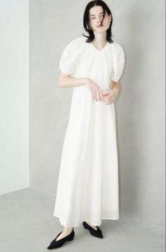 美品】クラネ ドットメッシュワンピース 結婚式にも レディース