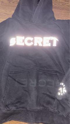 Secretパーカー secretパーカー - メルカリ