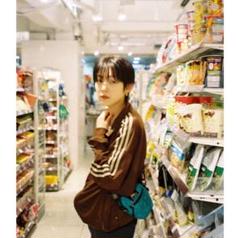 在原みゆ紀さん着用似　adidas トラックジャケット ブラウン　タイ製　L 在原みゆ紀さん着用似 adidas トラックジャケット ブラウン タイ