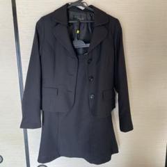 ブラックスカートスーツ