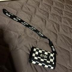 oioi ウォレットケース