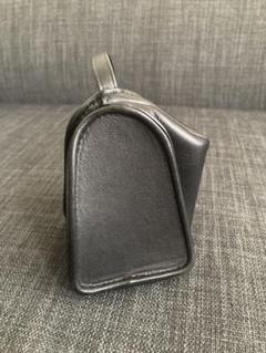 ルメール　lemaire 黒 レザー コインケース 三角形 ルメール lemaire 黒 レザー コインケース 三角形 - メルカリ