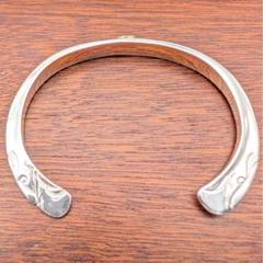 2025年激安 18K金＋silver925】 イーグル顔バングル 新品未 ブレスレット アクセサリー
