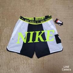 新品 NIKE リバーシブル