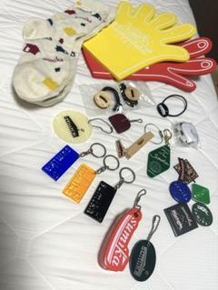 sumika キーホルダー ピンバッジ 缶バッジ ウィービングバンド 14点 2025年最新】sumika バッジの人気アイテム - メルカリ