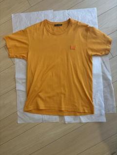 Acne Studios オレンジ Tシャツ