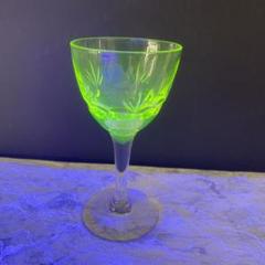 ウランガラス　アンティーク　カクテルグラス　氷コップ　バカラ　サンルイ Saint Louis 【サンルイ】 - Baccarat Amour《バカラムール