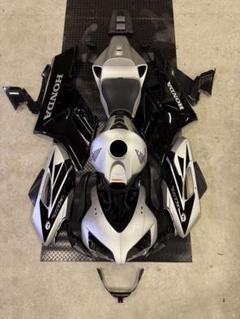 08-11 EBL-SC59 ホンダ CBR1000RR アッパーカウル・フロント