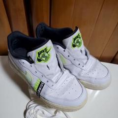 Nike Air Force 1 ホワイト/ライム　WORLDWIDE