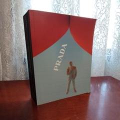 【非売品】プラダ 本 PRADA ファッションBOOK 非売品】プラダ 本 PRADA ファッションBOOK - メルカリ