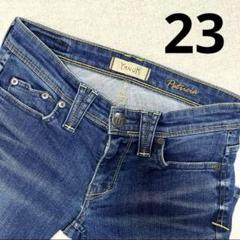 YANUK ヤヌーク　PATRICIA パトリシア　アンクルスキニー　23のサムネイル