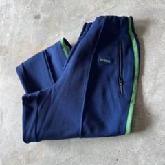 【90年代デサント製、サイドライン】adidasトラックパンツ古着ジャージ刺繍