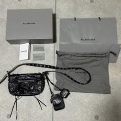 2025年最新】airpodsケース balenciagaの人気アイテム - メルカリ