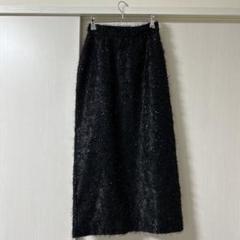 黒ファー風タイトスカート