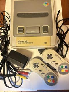 Nintendo SUPER FAMICOM 本体 コントローラー2個付き