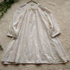 【Samansa mos2】超美品 白 総刺繍 サイズМ ゆったり ふんわり