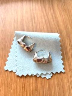R.ALAGAN ララガン　高山都さん愛用　著書掲載　フープピアス　美品 R.ALAGAN ララガン 高山都さん愛用 著書掲載 フープピアス 美品