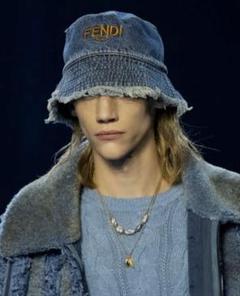 2025年最新】Fendi メンズ ハットの人気アイテム - メルカリ