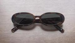期間限定お値下げ　LeSpecs　OUTTA LOVE　サングラス　ブラック 国内発送☆Le specs☆セレブ愛用♪Outta Loveサングラス♪ (Le