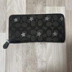 COACH 黒 レザー 長財布 星と月のスタッズ COACH 黒 レザー 長財布 星と月のスタッズ