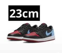【新品NIKE AIR JORDAN 1 LOW OG UNC シカゴ 23cmのサムネイル