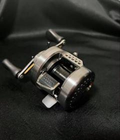 SHIMANO CALCUTTA 50XT ベイトリール ジャンク カルカッタ シマノ ベイトリール カルカッタ コンクエスト DC 100 RIGHT (右