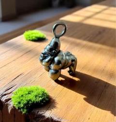 真鍮　ゴリラデザイン キーホルダー