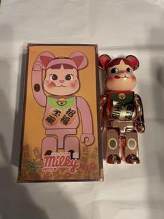 ベアブリック　ペコちゃん　ピンク　400%のサムネイル