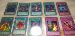 遊戯王カード　UR魔法７枚　UR罠３枚