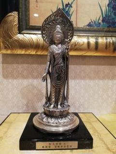 純金製 虚空蔵菩薩像 | 高品質 金・プラチナ