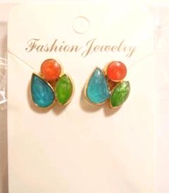 シンプル ピアス