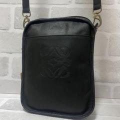 高級✨ロエベ ラージサイズ メッセンジャーバッグ アナグラム エンボスロゴ 茶 340420301_4.jpg