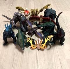 ゴジラ フィギュア まとめ売り12体 モンスターシリーズ - メルカリ