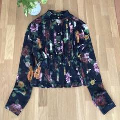 【新品未使用タグ付き】　Ameri 花柄シアートップス 値下げ】アメリ ヴィンテージ ameri vintage シアートップス 花