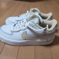 2025年最新】nike エアフォース1 ベージュの人気アイテム - メルカリ