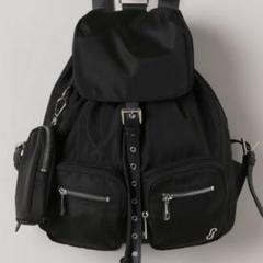 新品未使用 ジーナシス ポーチ付き ブラックリュック・バックパック ジーナシス ポーチ付き ブラックリュック・バックパック - メルカリ