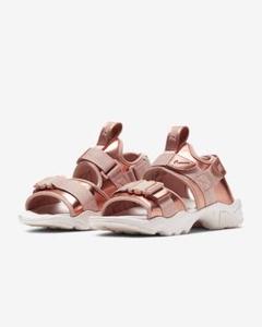 2025年最新】nike サンダル ピンクゴールドの人気アイテム