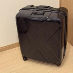エミネントEMINENスーツケース トランク黒4輪シングルキャスター360℃回転 エミネントEMINENスーツケース トランク黒4輪シングルキャスター