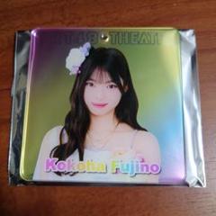 HKT48　うちわ+缶バッチ　藤野心葉 HKT48 うちわ+缶バッチ 藤野心葉 - メルカリ