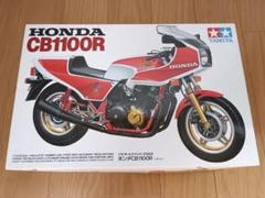 masami様　レア★希少★タミヤ 1/6 未組立 ホンダ CB1100R masami様 レア☆希少☆タミヤ 1/6 未組立 ホンダ CB1100R - メルカリ