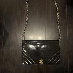 CHANEL ブラウン パーティーバッグ　エナメル　レア CHANEL ブラウン パーティーバッグ エナメル レア