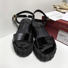 FERRAGAMO フェラガモ スライドサンダル 大きいサイズあり