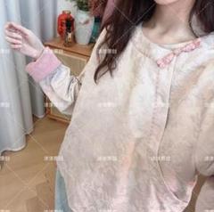リネン風ピンクシャツ ボタン付き