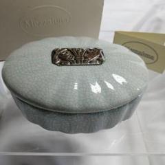 イタリア雑貨【デルータ　マヨルカ焼き　蓋付きセンターピース】 楽天市場】デルータの通販
