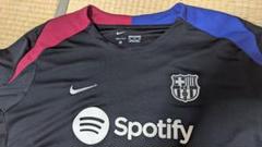 FC Barcelona Nike シャツ 黒/赤/青 オリジナル