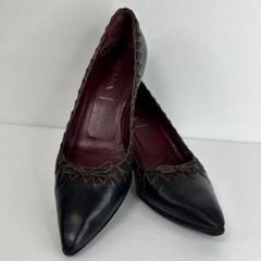 極美品　PRADA プラダ　ストーンパンプス　エナメル　ブラック PRADA プラダ パンプス 1I154N 069 レディース パテントレザー