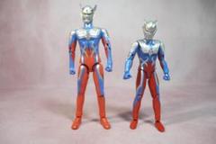 ウルトラアクションフィギュア　ウルトラマンゼロ　2体セット